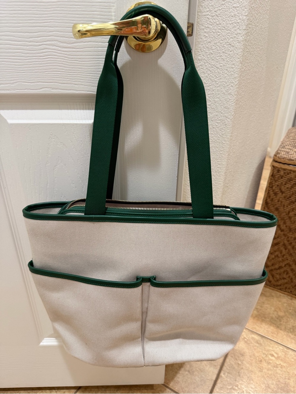 Kate Spade “Harvest Time” beige canvas gardening tote with green trim. NWT - Picture 2 of 8